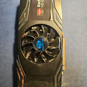 라데온 HD6870