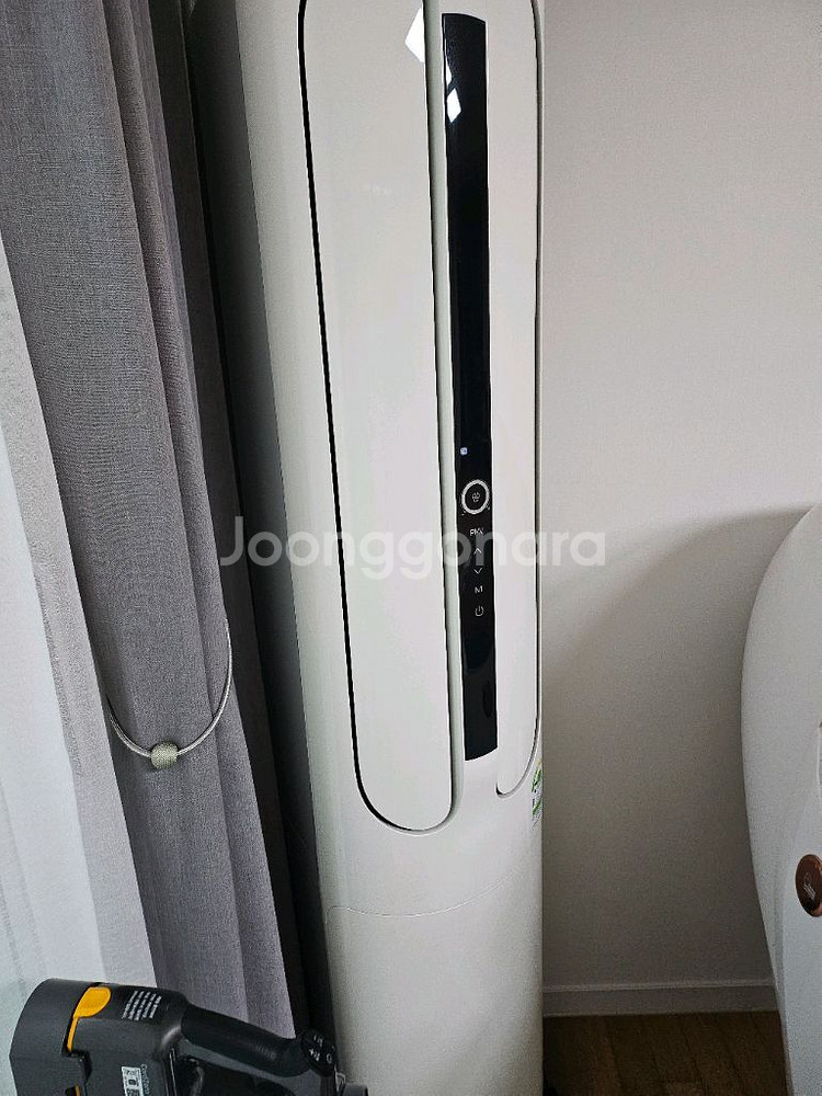 캐리어투인원 에어컨 실외기 판매합니다.--3