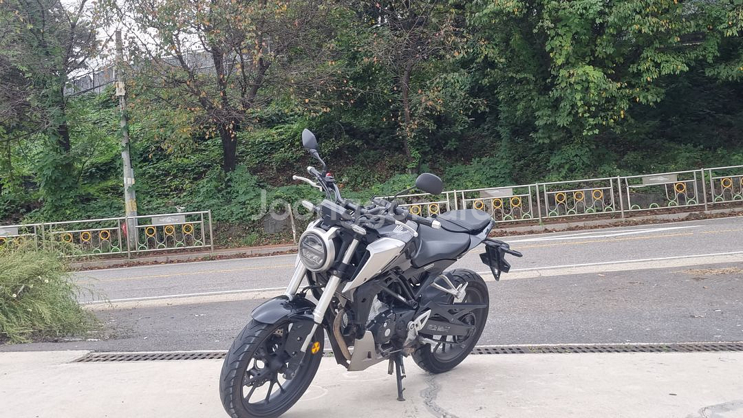 혼다 cb125r 19년식/2만천키로수/급매--2