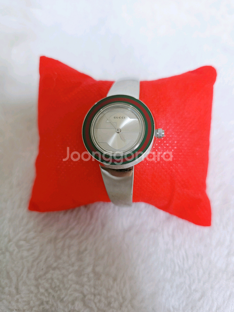 구찌 정품 129.5 시그니처 로고 뱅글 명품시계--0