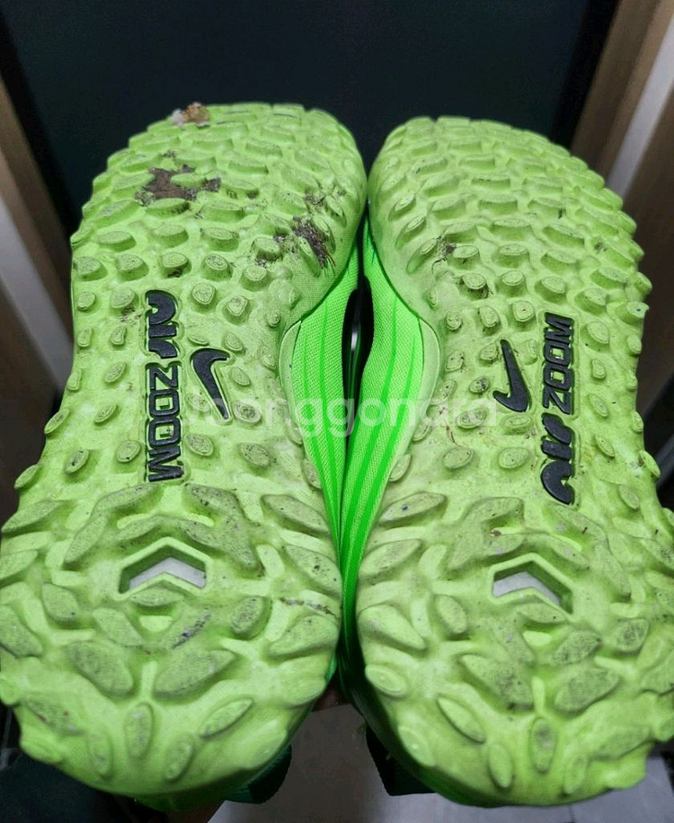 나이키 키즈 풋살화 줌 머큐리얼 (220)--2