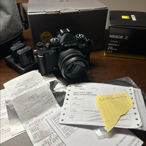 니콘 카메라 zf + 렌즈 니콘 z 26mm f/2.8