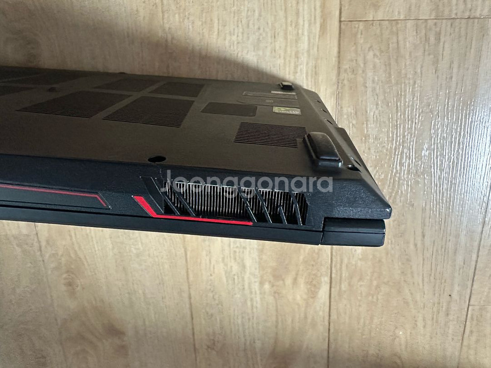 MSI 게이밍 노트북 부품용 9만원 판매--7