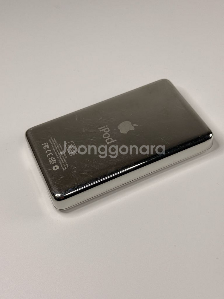 아이팟 클래식 4세대 흑백화면 모노 20GB--4