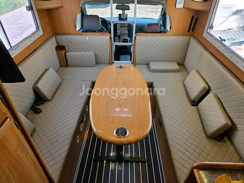 캠핑카 제일모빌 에드윈 2600만원--3