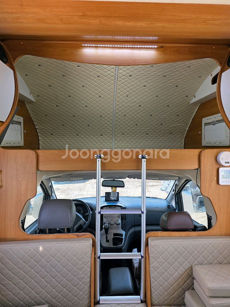 캠핑카 제일모빌 에드윈 2600만원--2