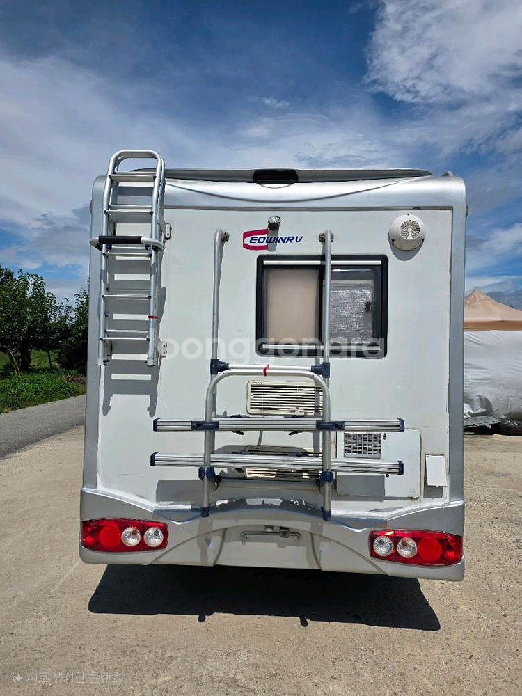 캠핑카 제일모빌 에드윈 2600만원--8