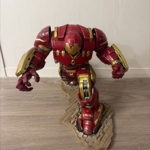 코토부키야 헐크버스터 피규어