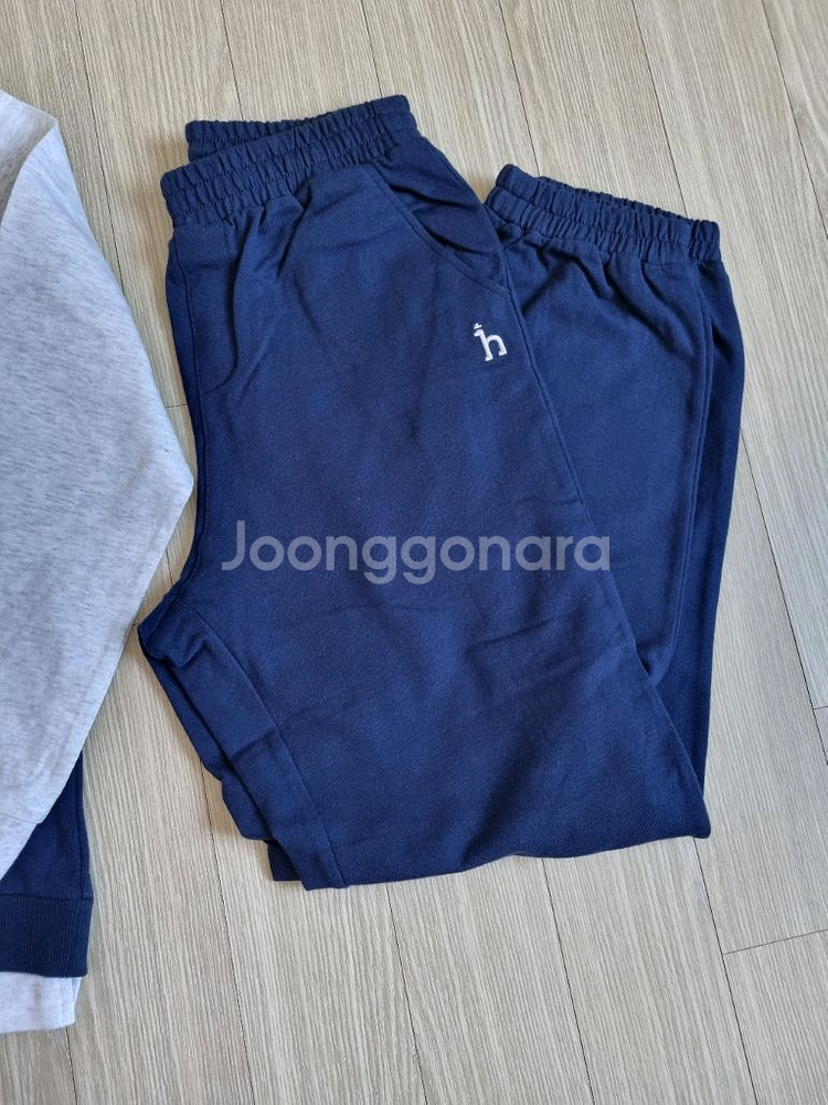 165사이즈 새옷 헤지스키즈 상하세트--2