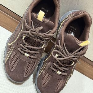 휠라 에샤페 초코240