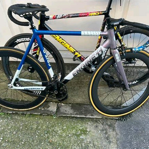 엔진11 메탈블루