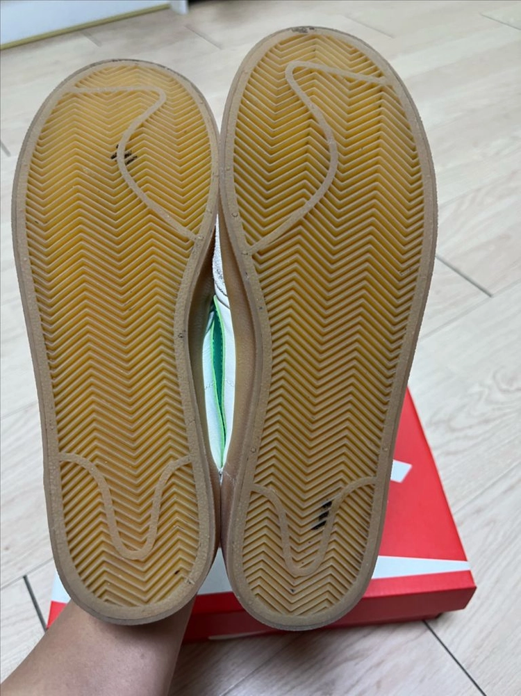 (245)나이키 킬샷2 루시드그린 팝니다 이미지