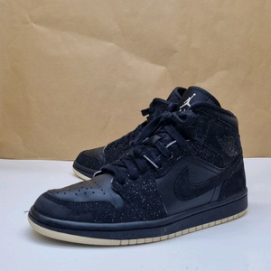 나이키 에어 조던 1 미드 올블랙235