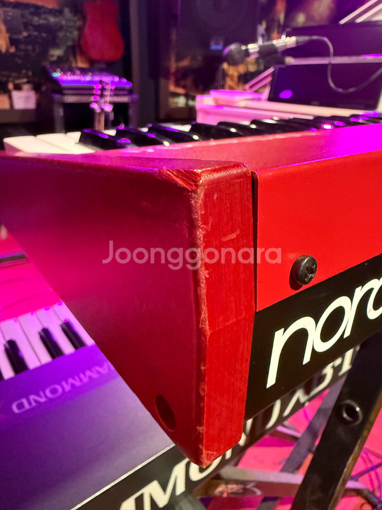 (판매/교환) 신디사이저 Nord lead 4--4