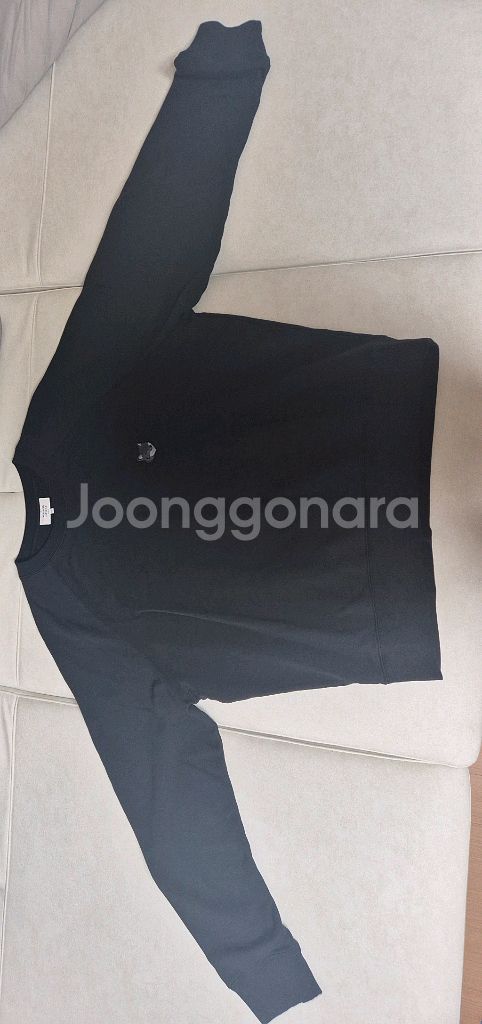 메종키츠네 남자 맨투맨 M사이즈 새거 팝니다.--4