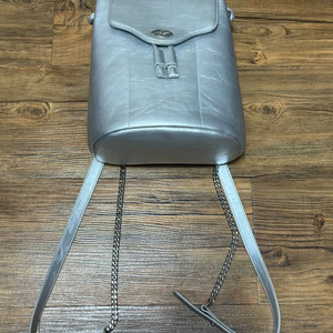 썸웨어버터 fle backpack 실버
