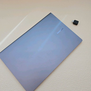 삼성 갤럭시 죽 s 노트북 상태 좋아요!