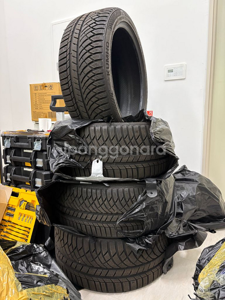 BMW 5시리즈 G30 19인치 1대분 윈터타이어 A급--9
