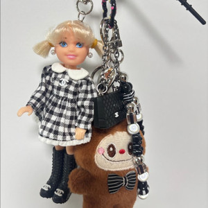 바비인형키링 가방찬