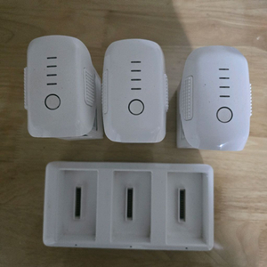 팬텀4프로 배터리 거치대