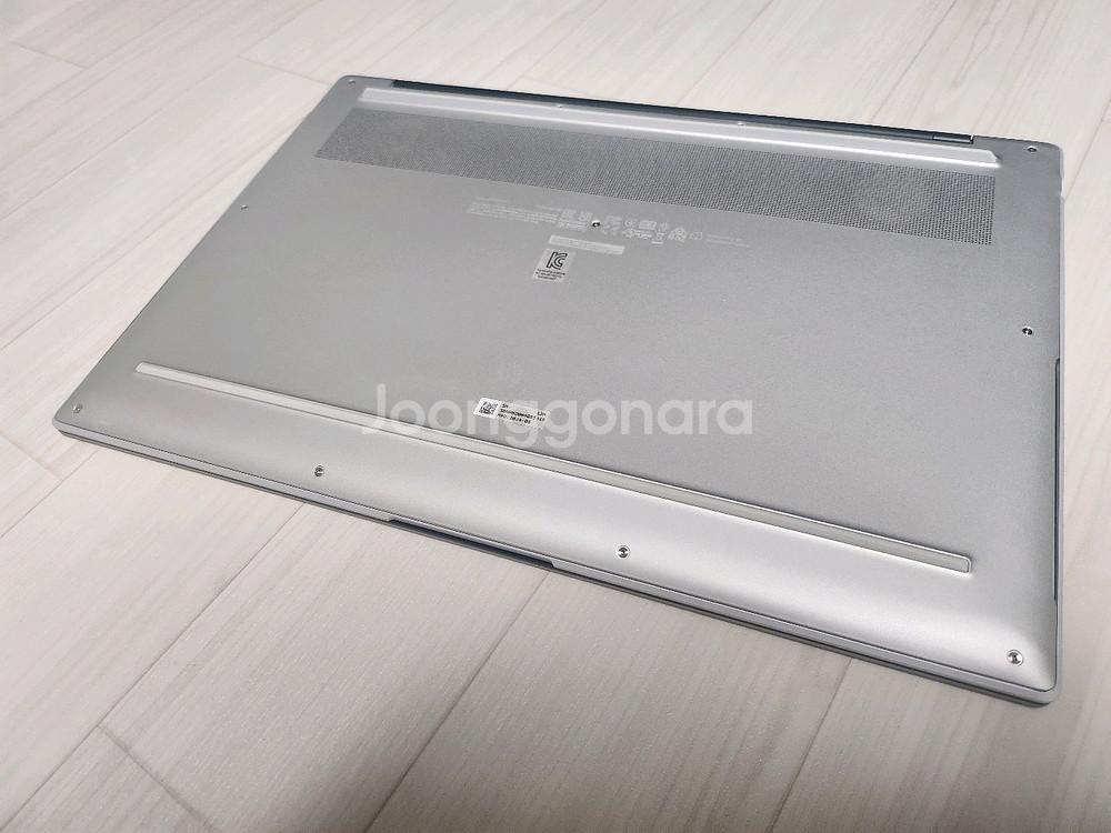 ASUS 젠북 S16 OLED UM5606W--12