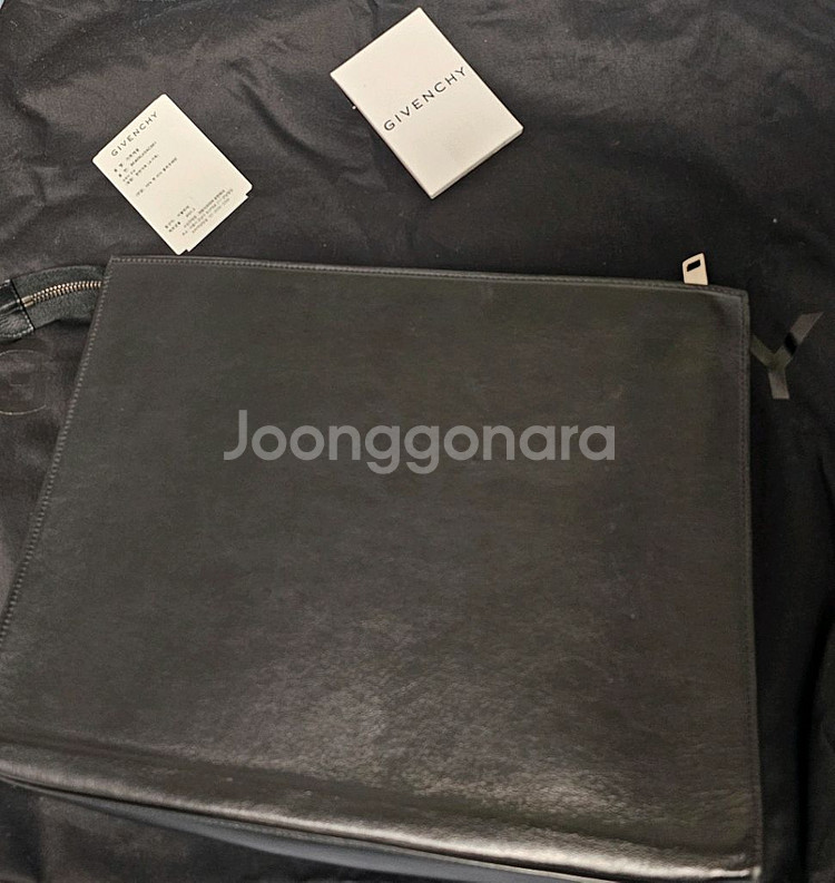 지방시 라지 클러치 BK605LK0AC00--2