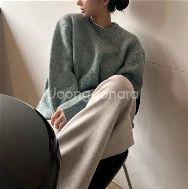 [새상품] 클래시 클래씨 믹스 울 모헤어 오버핏 니트--2