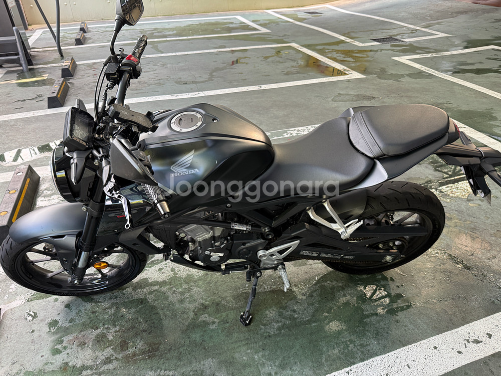 2023년식 혼다CB125R 97@@km 팝니다--1