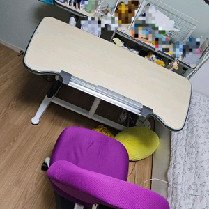 높이 조절 책상 & 의자 세트 니스툴그로우