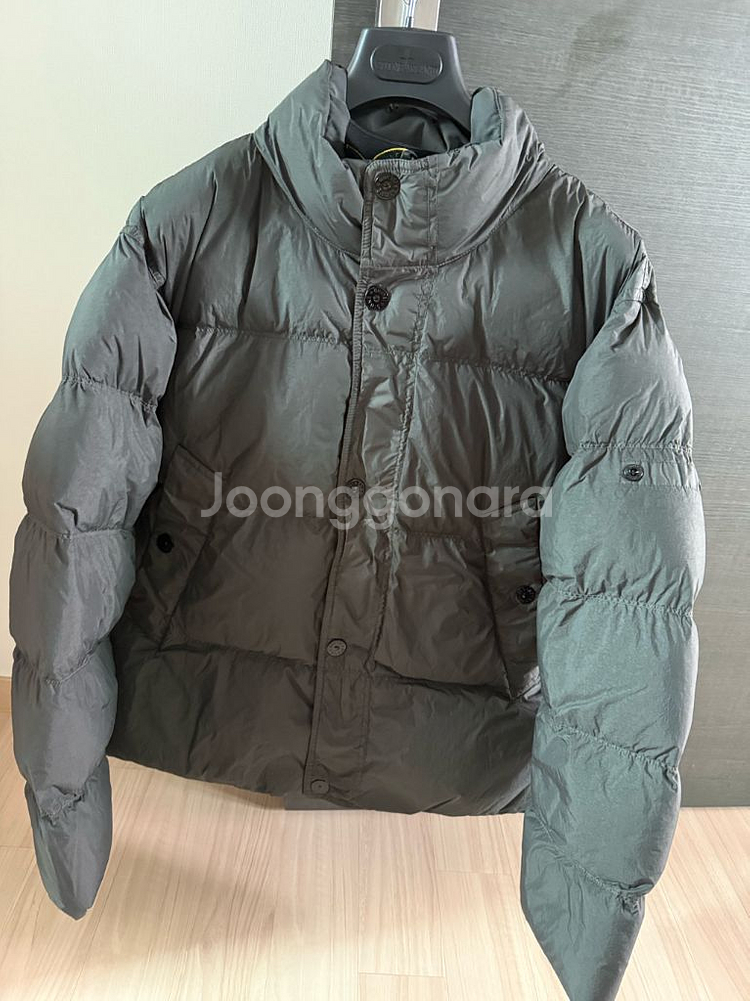 스톤아일랜드 크링클랩스 논후드 리드그레이 M 새상품--0