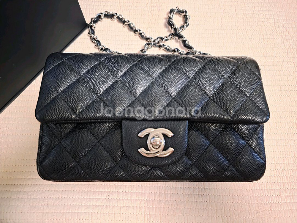 샤넬 뉴미니 캐비어 은장 26번대 백화점정품--2