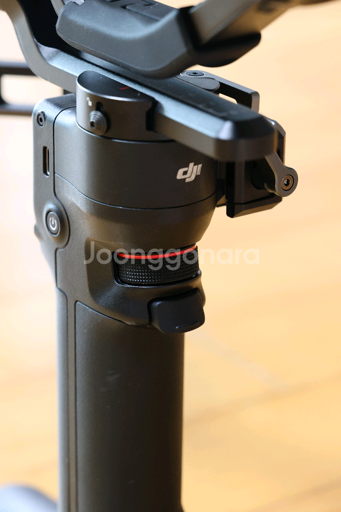 (용인) DJI RS3 MINI 짐벌 + 악세사리 2개--3