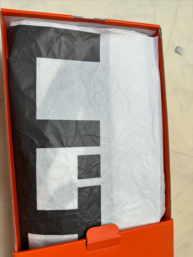 나이키 사카이 베이퍼와플 로얄 푸시아 270 이미지