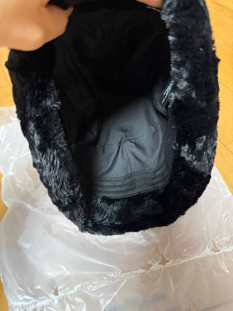 어썸니즈 LOW LAMPSHADE HAT 블랙--5