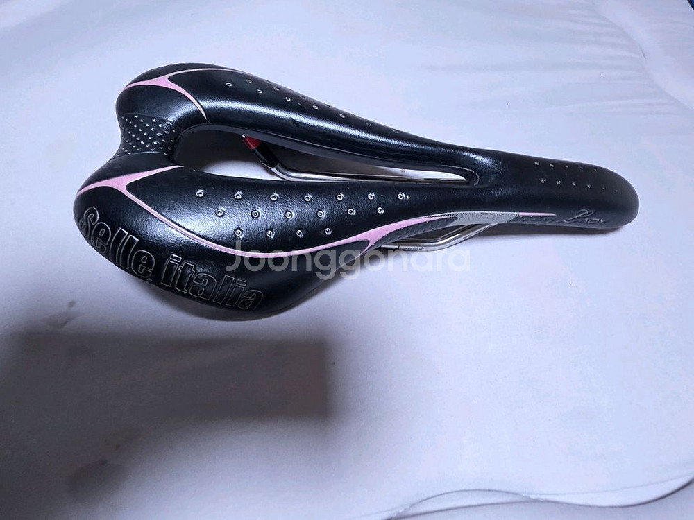 (여성용 로드) 셀레이탈리아 여성전용 안장--2