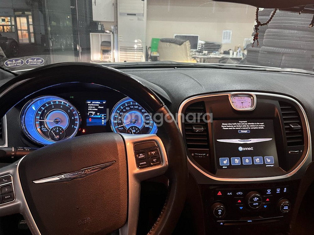 크라이슬러 300C 디젤--3