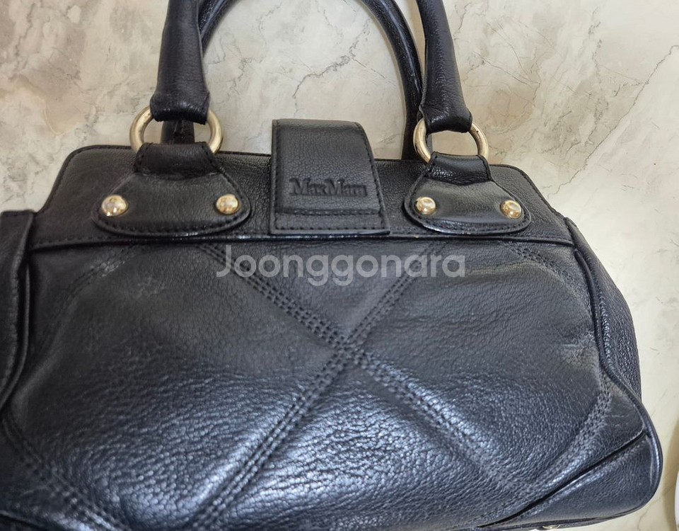 막스마라 블랙 가죽 핸드백--2