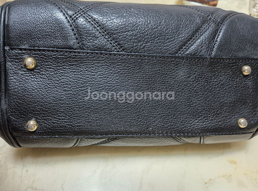 막스마라 블랙 가죽 핸드백--5