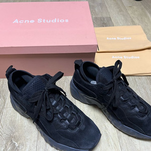 아크네스튜디오 락어웨이 블랙