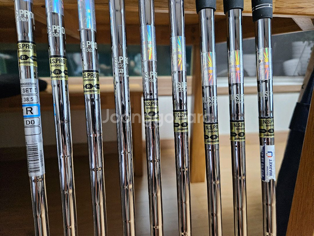 국민풀세트 브릿지스톤 v300-3 및 나이키 베이퍼--8