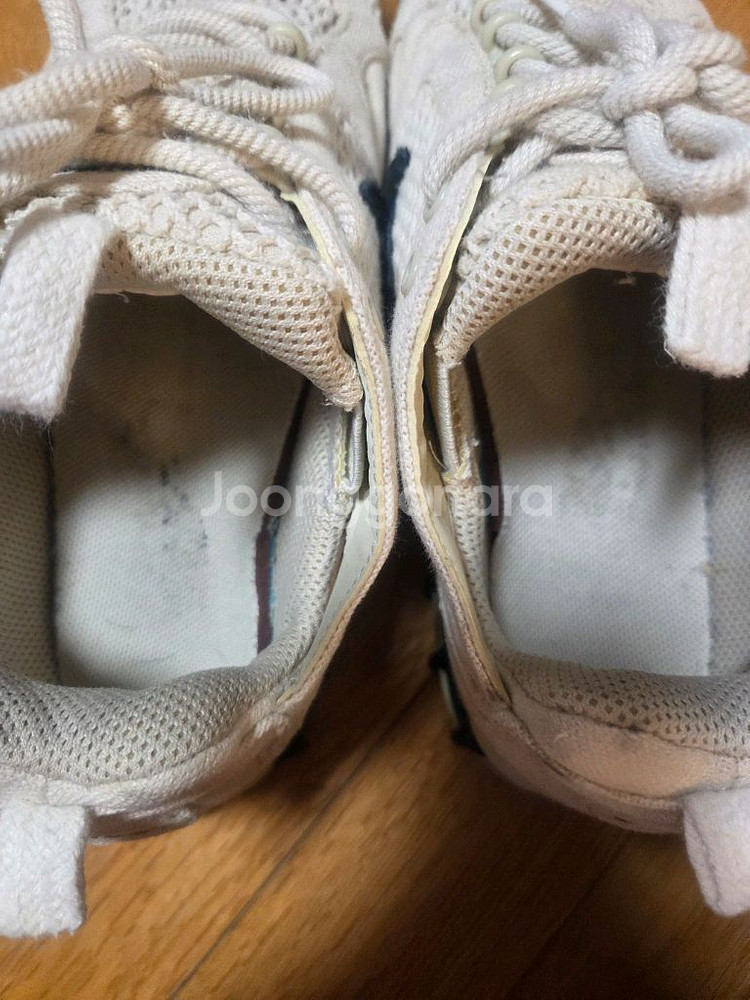 나이키스투시에어줌스피리돈--5