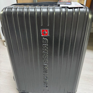 스위스밀리터리 캐리어