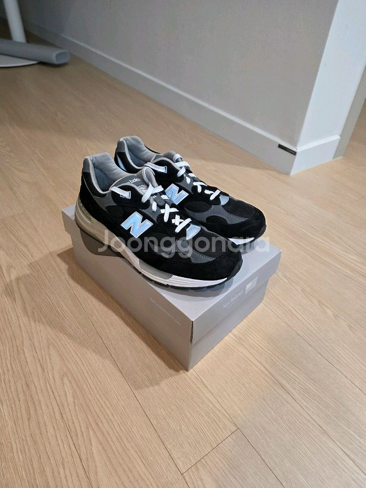 뉴발란스 992 블랙그레이 270--1