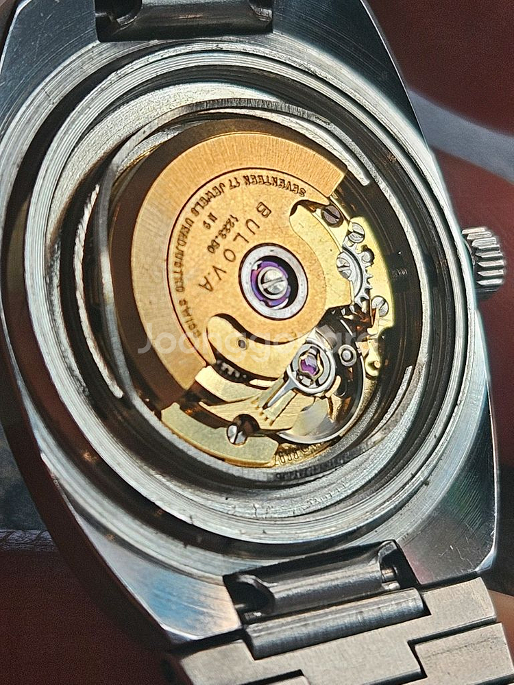 부로바 빈티지시계--4