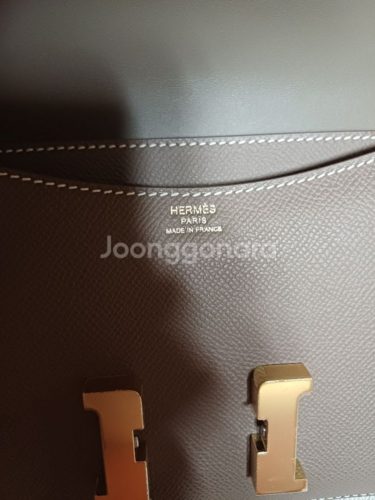 콘스탄스 18 에토프 금장 올수공 앱송가죽. 거울내장--5