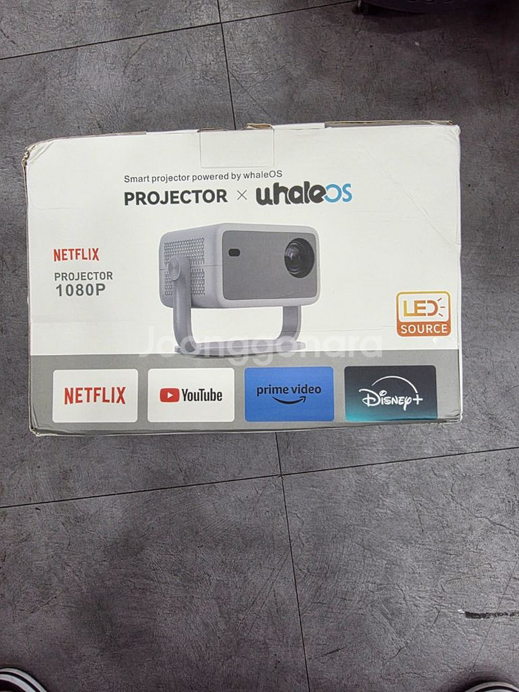WhaleOS 1080P 스마트 빔프로젝터 새상품--0