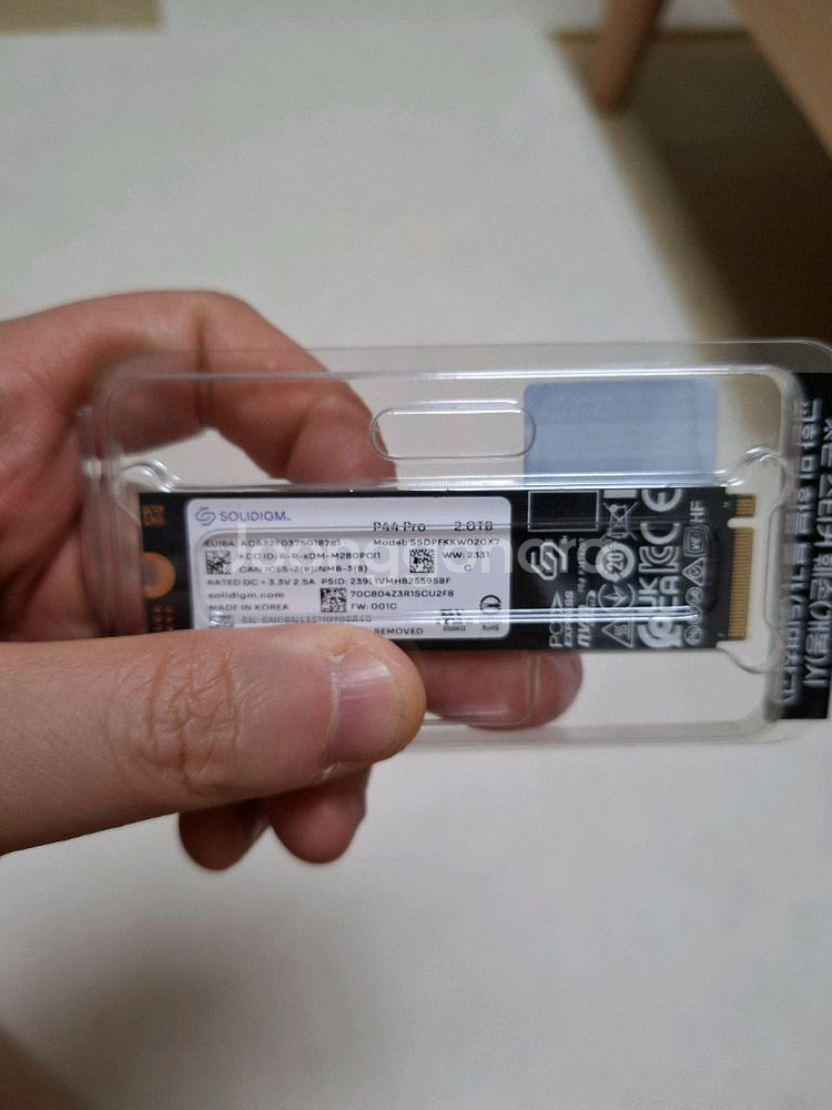 미개봉 솔리다임 p44 pro 2tb ssd 판매합니다--1