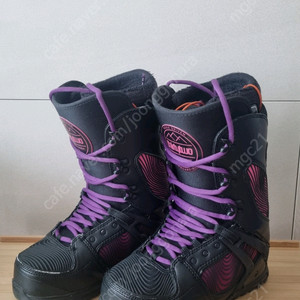 여성 스노우보드 부츠 데크 바인딩