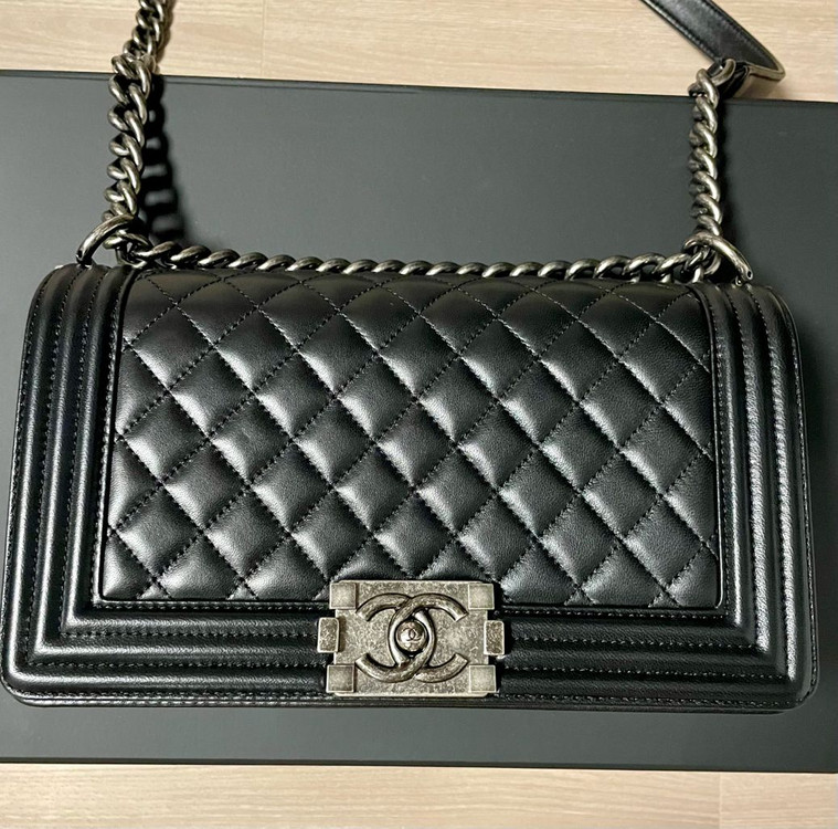 샤넬 보이백 빈티지은장 램스킨--1