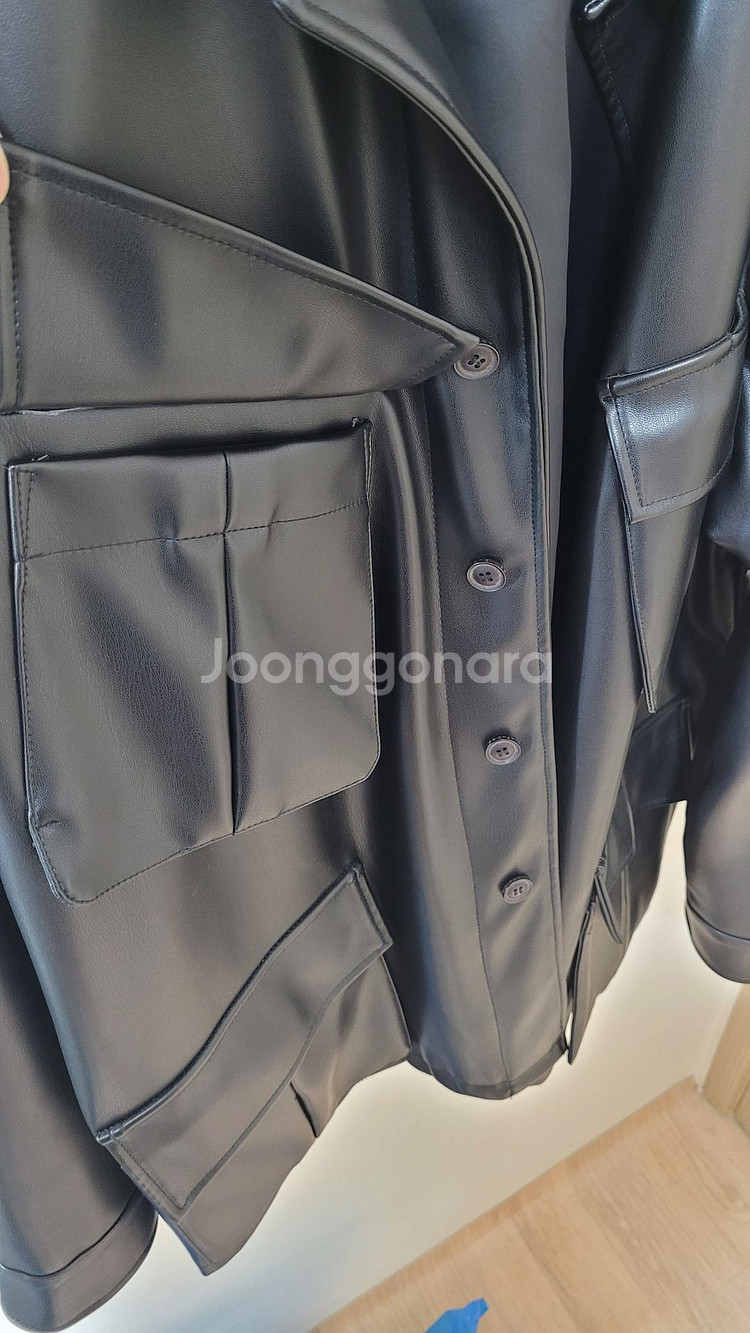 검정 인조가죽자켓 L size--5
